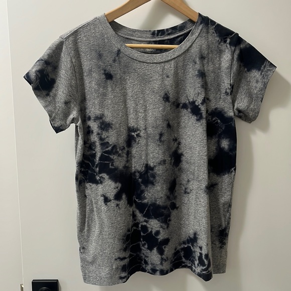 Madewell Tops - Woman’s Madewell tie dye shirt sleeve tee, small